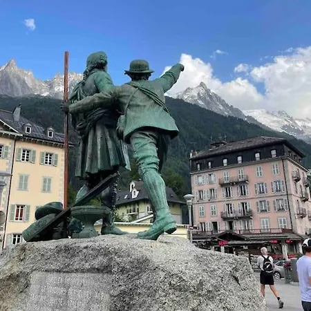 Large Peaceful For Mountain Adventures! Perfect For Flegere And Grand Montet Skiing Chamonix