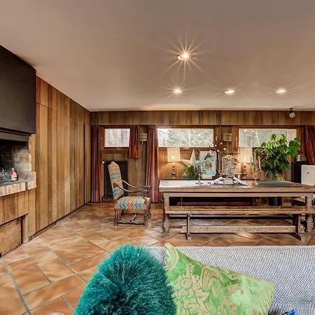 Large Peaceful For Mountain Adventures! Perfect For Flegere And Grand Montet Skiing Chalet *